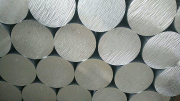 Production process of aluminum bar and aluminum profile